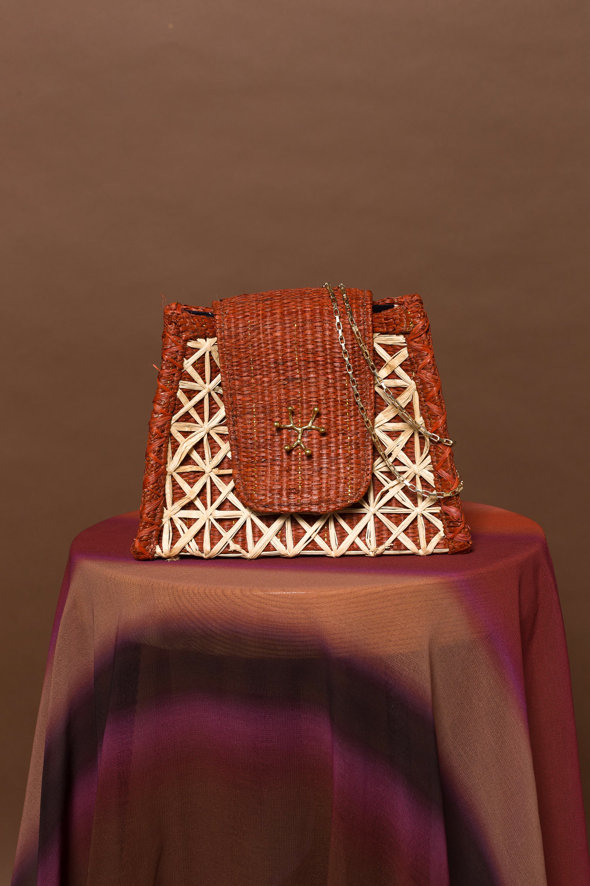 LE FALY – TERRACOTTA