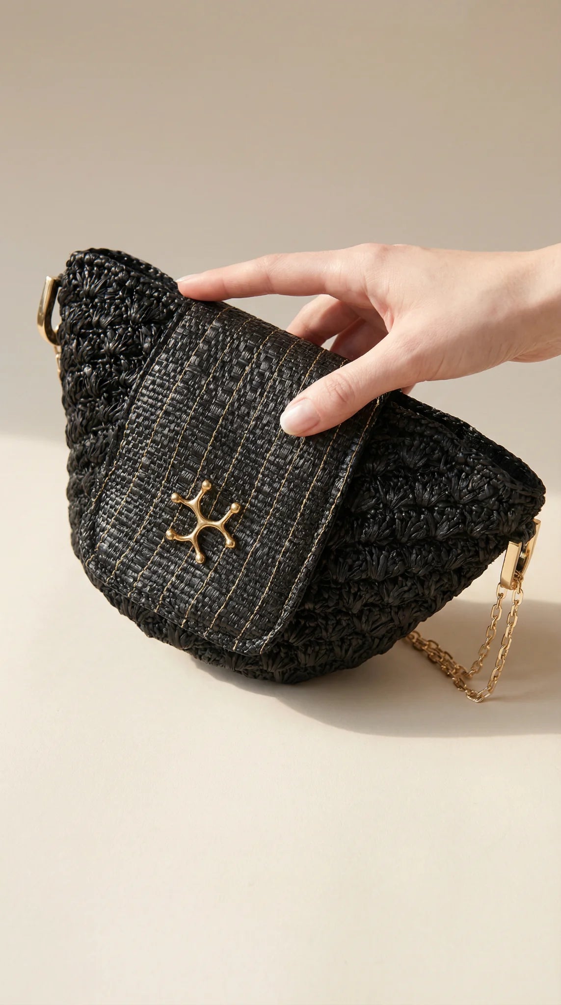 ANJA SMALL - ALL BLACK