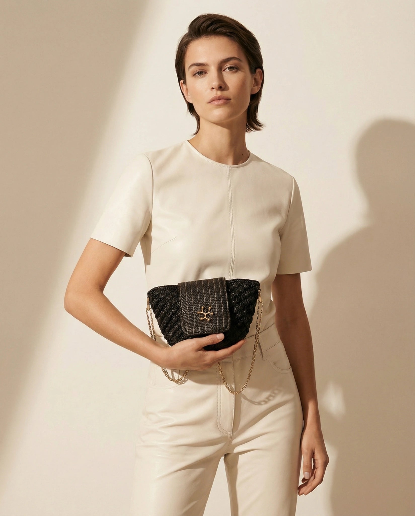 ANJA SMALL - ALL BLACK